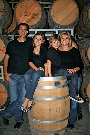Mike Wisnovsky ’91 and his family in their winery